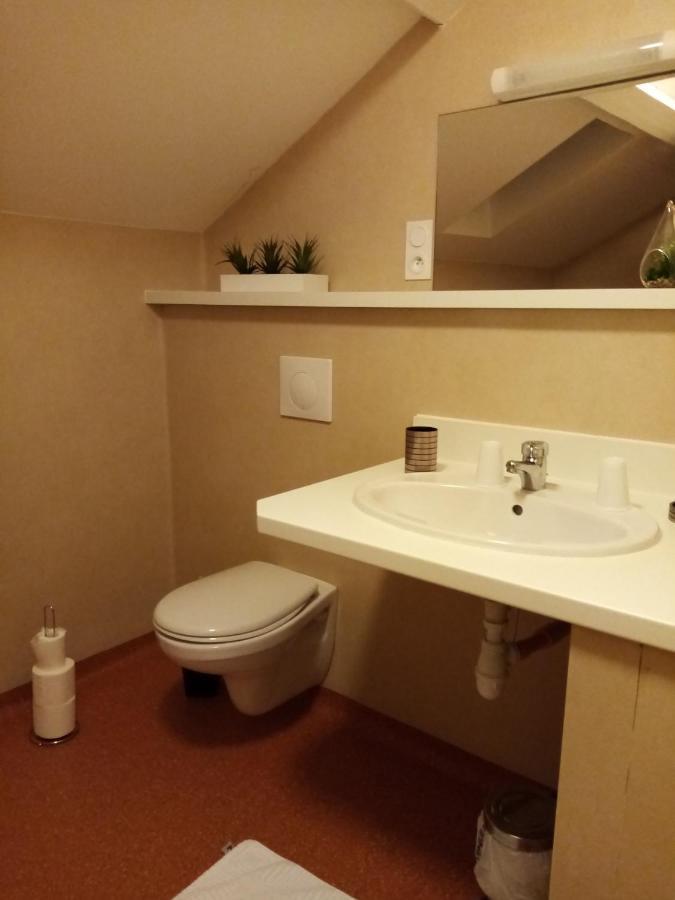 Auberge Du Marronnier Belmont-sur-Rance Екстериор снимка