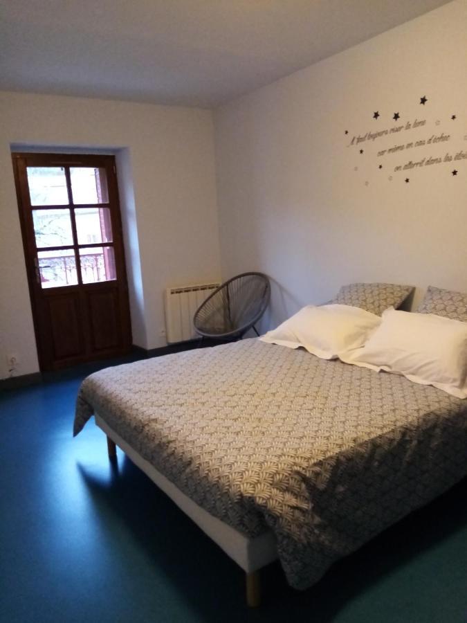 Auberge Du Marronnier Belmont-sur-Rance Екстериор снимка