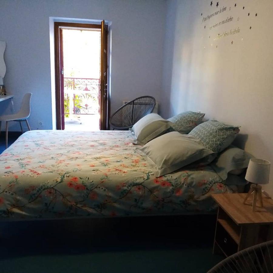 Auberge Du Marronnier Belmont-sur-Rance Екстериор снимка
